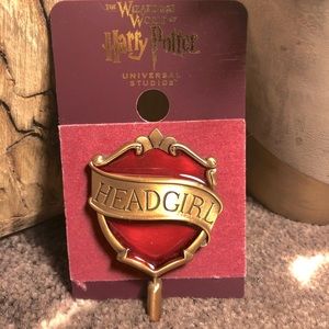 WWoHP Gryffindor Head Girl Pin